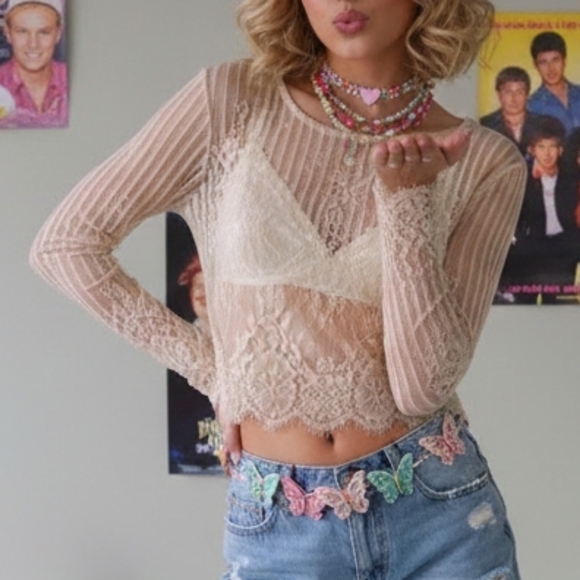 NWOT Revamped M Y2K Whimsigoth Romantic Coquette Girl Lace Mesh Crop Top - Picture 2 of 14